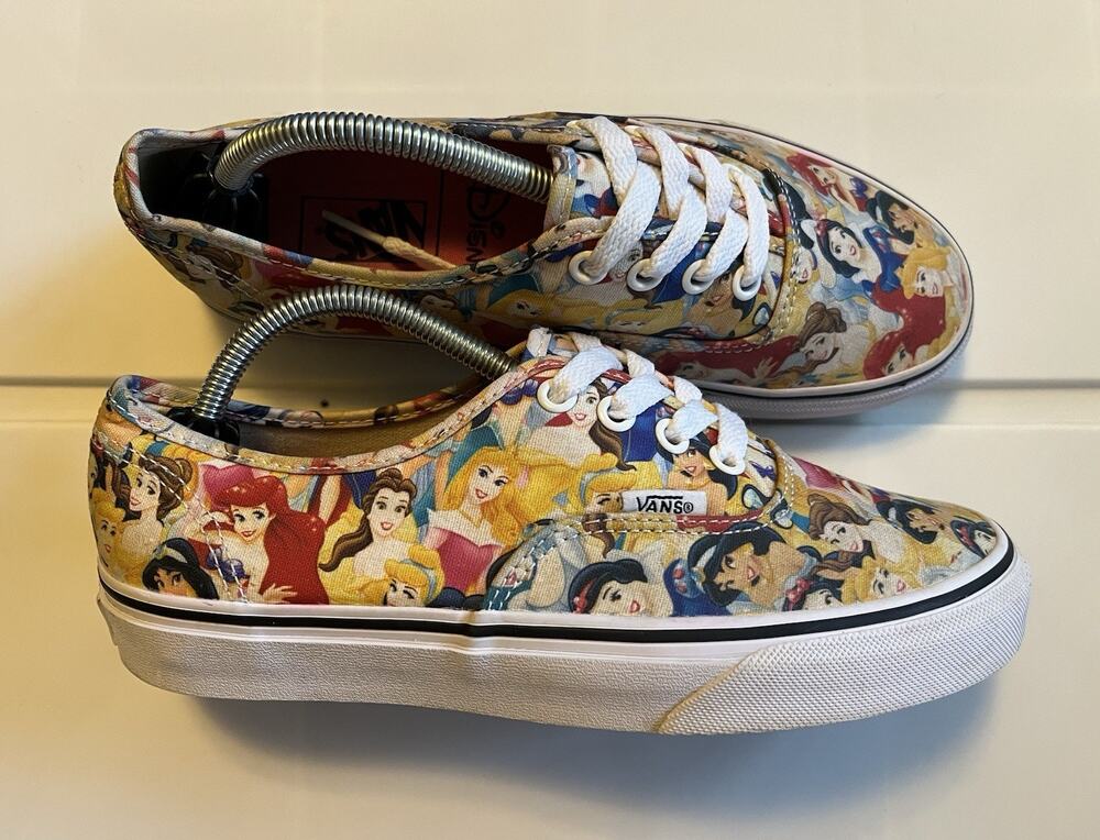 VANS x Disney Authentic Womens Size 7 Shoes Disney Princess Low Top Sneakers